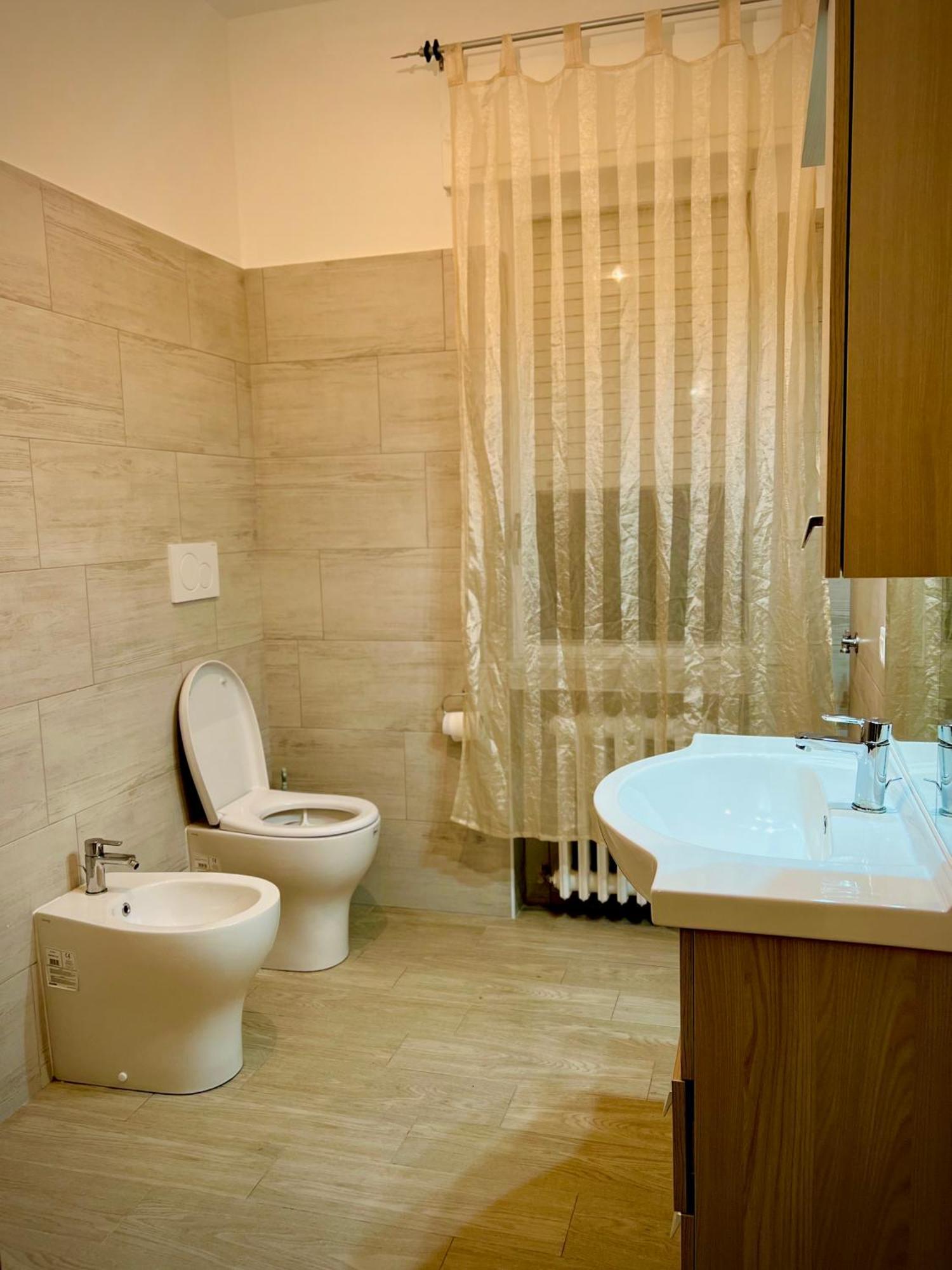 Venice Vip Guest House Mestre Luaran gambar